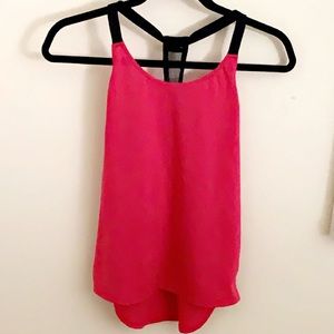 Workout tank top